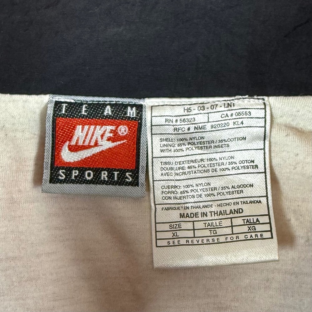Vintage Nike Team Mens XL Cincinnati Bearcats Black Red Lined Windbreaker Jacket - Picture 7 of 12